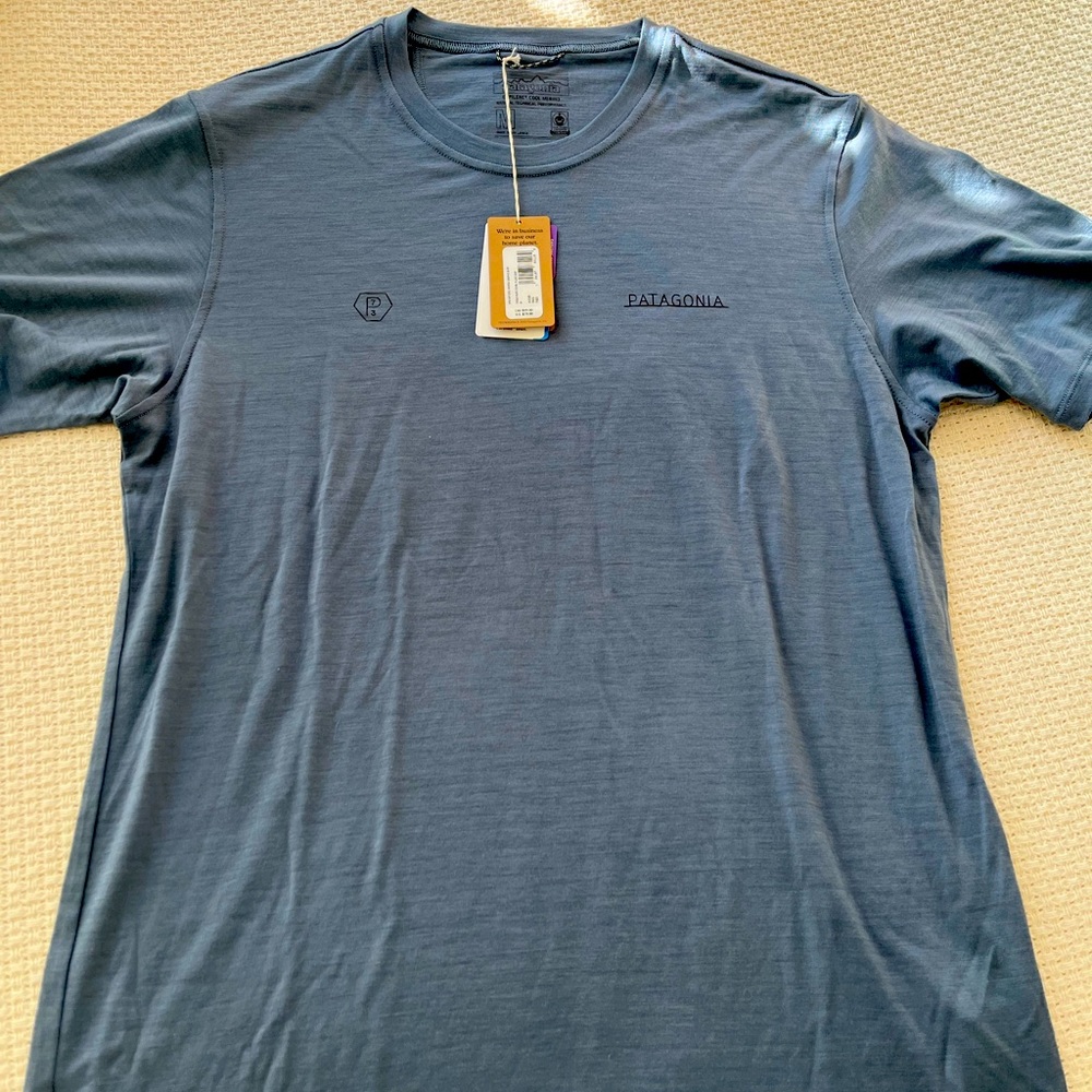Patagonia Capeline Cool Merino Wool NWT Mens Medium Shirt
